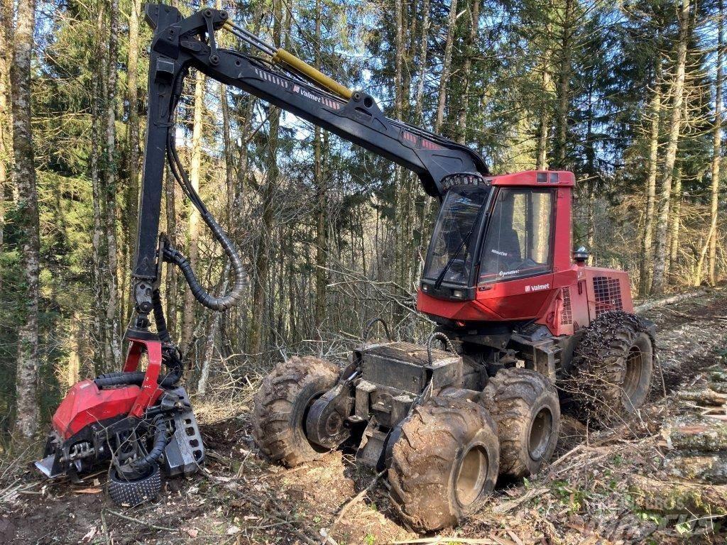 Valmet 941 Abatteuse