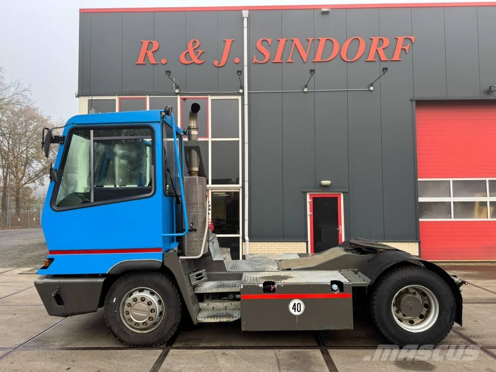 Terberg YT 182 Tracteur de manœuvre