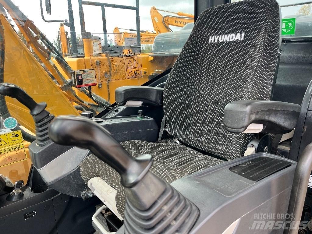 Hyundai HX140L Pelle sur chenilles