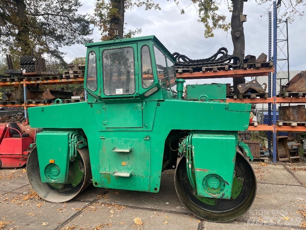 Hamm DV8,22 Rouleaux tandem