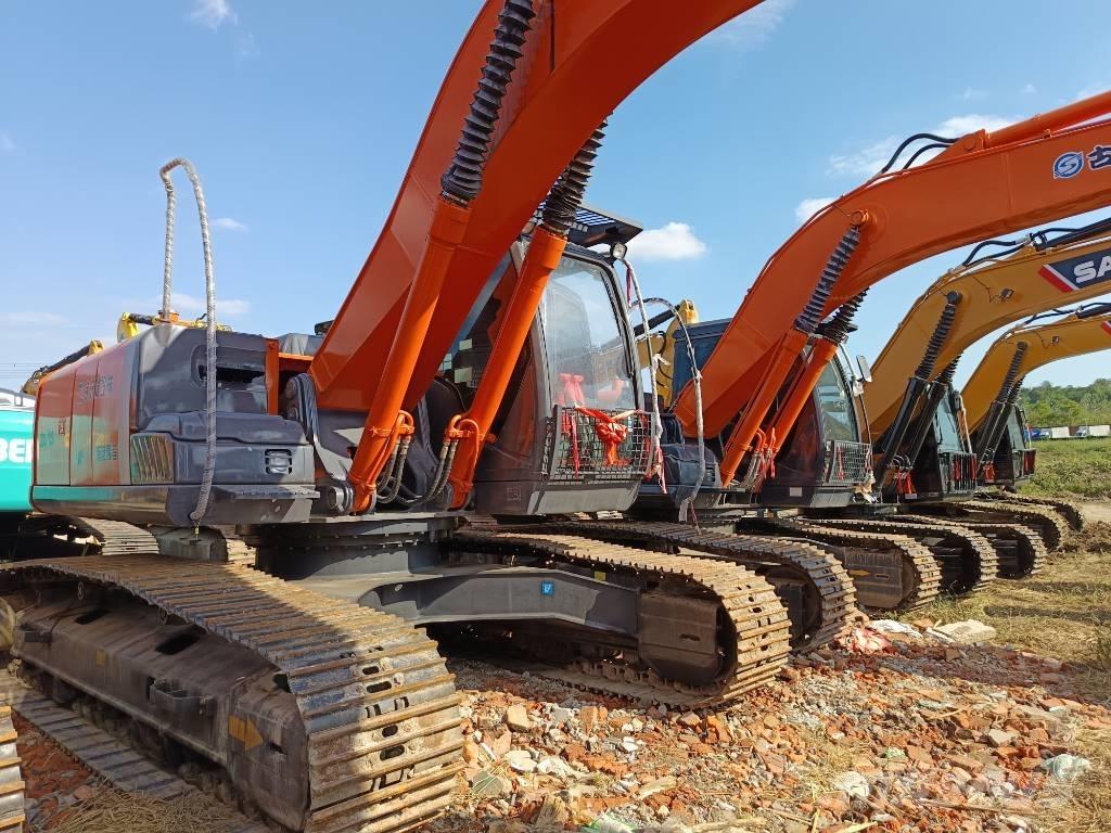 Hitachi ZX240 Pelle sur chenilles