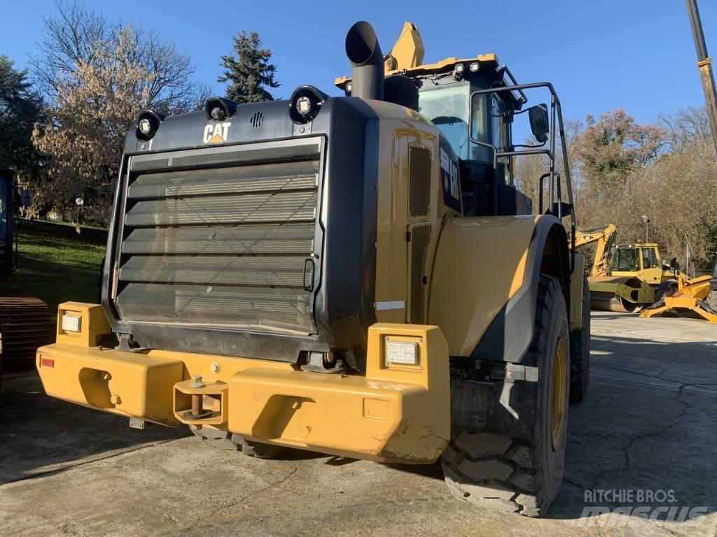 CAT 966 M Chargeuse sur pneus