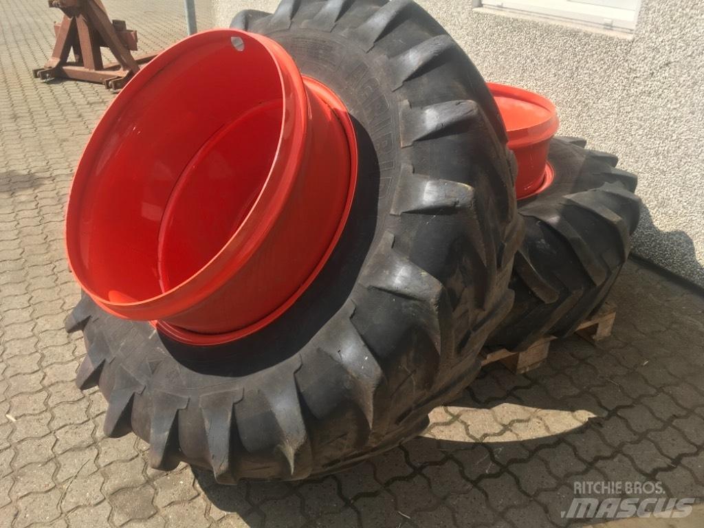 Tvillinghjul Pneus, roues et jantes
