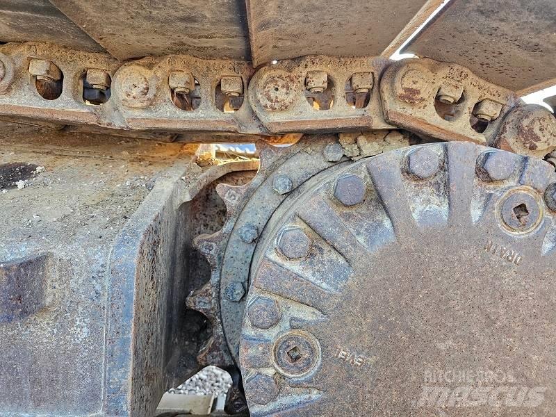 CAT 323 EL Pelle sur chenilles