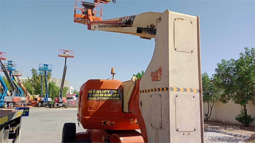 JLG 800AJ Nacelles articulées