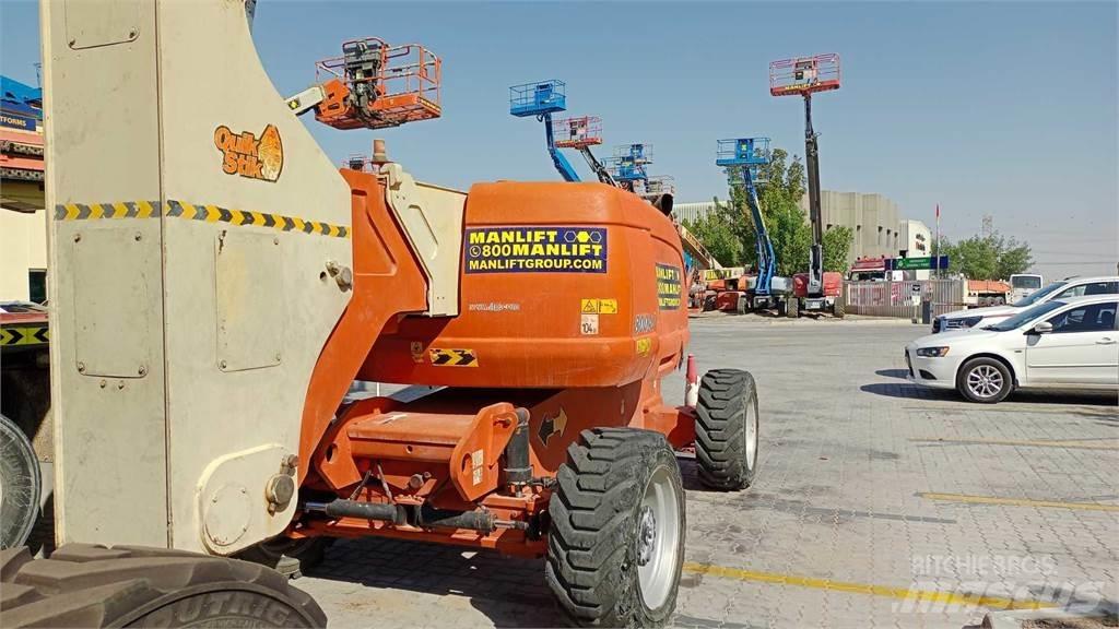 JLG 800AJ Nacelles articulées