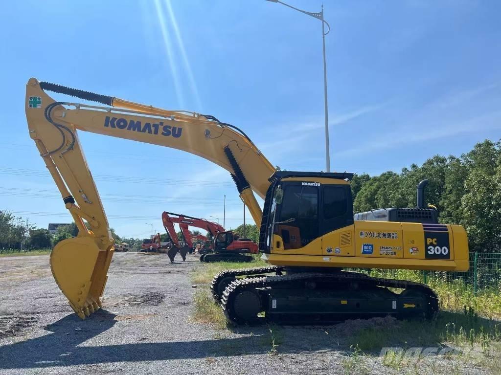 Komatsu PC 300 Pelle sur chenilles