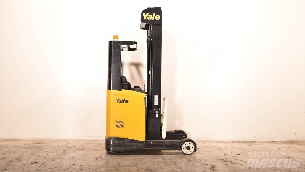 Yale MR14 Chariot à mât rétractable