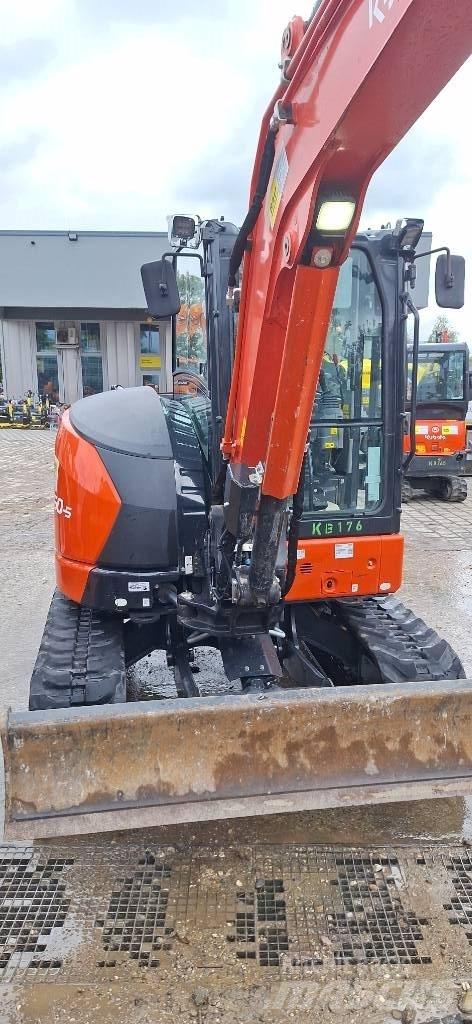 Kubota U 50-5 Mini pelle < 7t