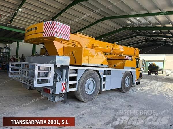 Liebherr LTM 1030-2 Grues tout terrain