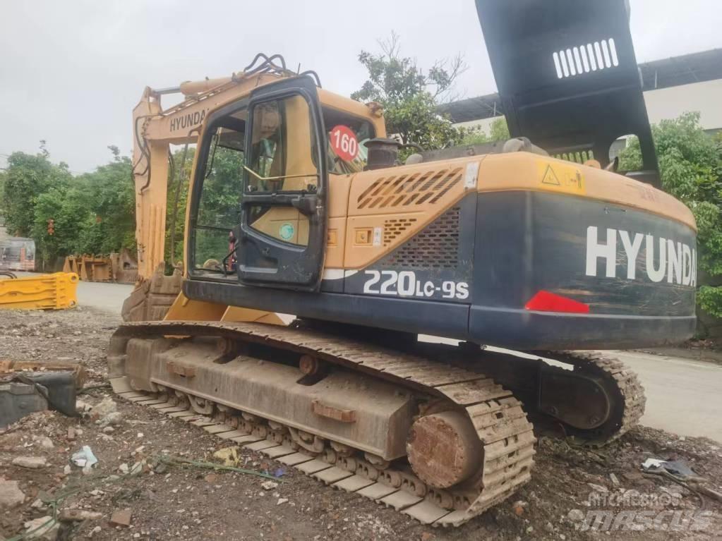 Hyundai 220lc-9s Pelle sur chenilles