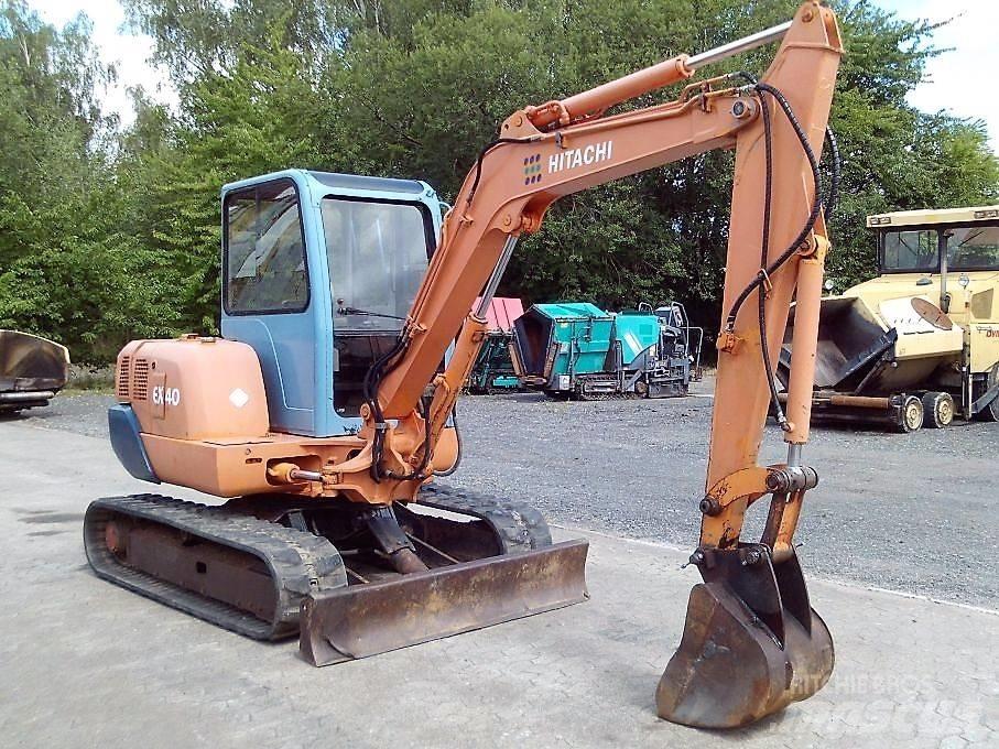 Hitachi EX 40 Mini pelle < 7t