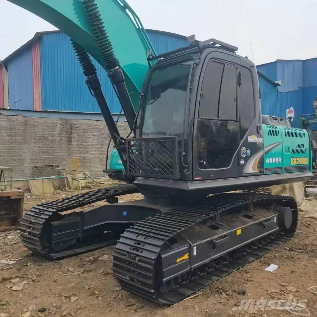 Kobelco SK 200 D Pelle sur chenilles