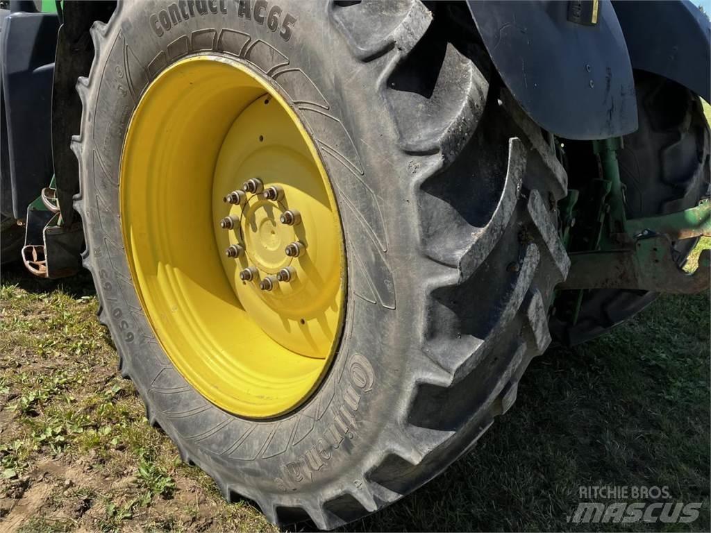 John Deere 6210R Tracteur