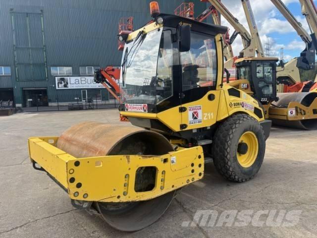 Bomag BW 177 D-5 Rouleaux monocylindre
