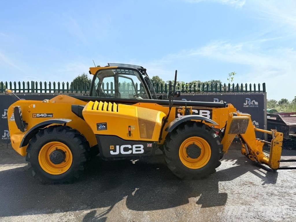 JCB 540-140 Chariot télescopique