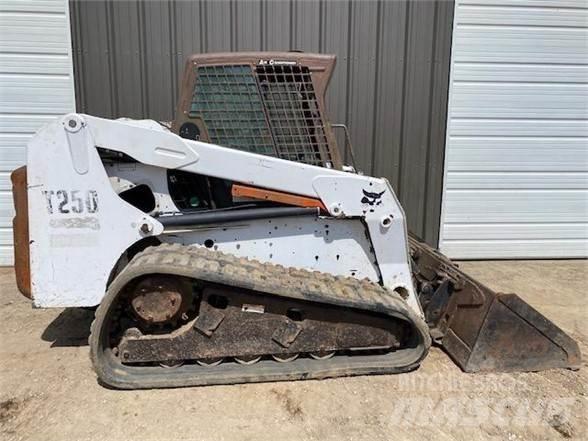 Bobcat T250 Chargeuse compacte