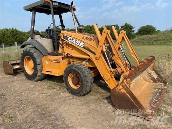 CASE 570M XT Chargeuse sur pneus