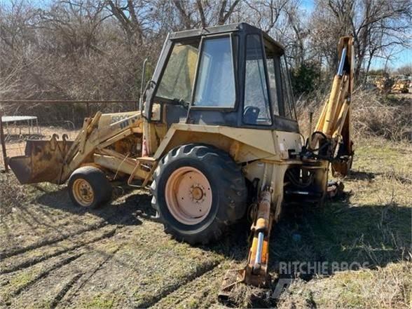 CASE 580C Tractopelle