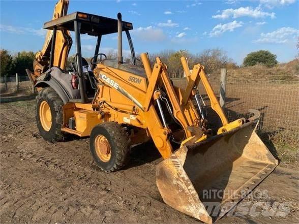 CASE 580M II Tractopelle