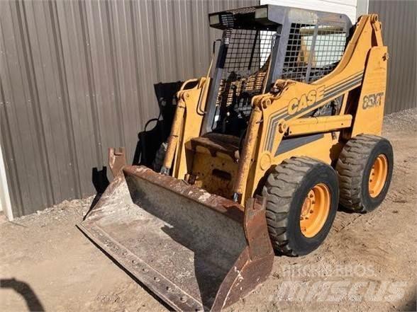 CASE 85XT Chargeuse compacte