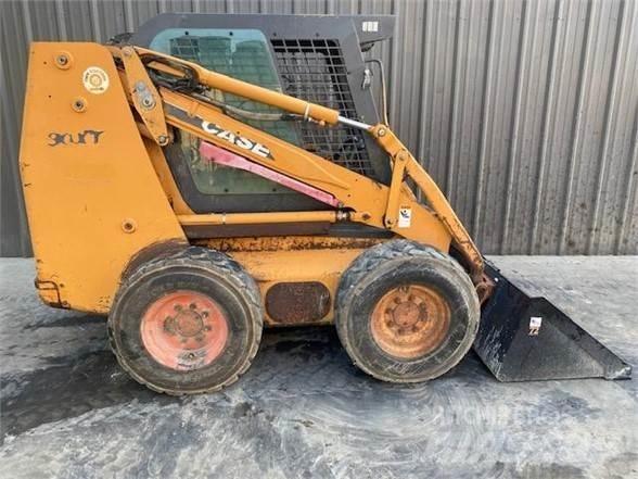 CASE 90XT Chargeuse compacte
