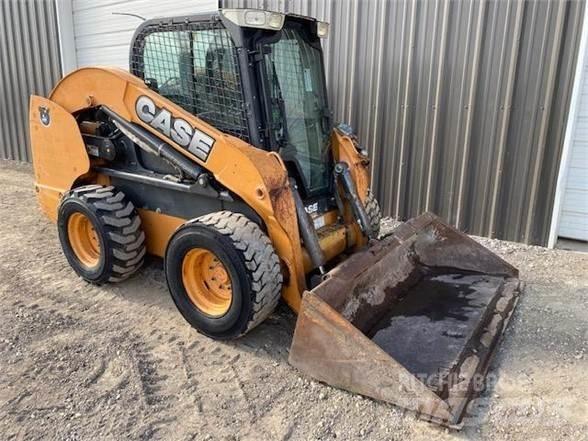 CASE SV250 Chargeuse compacte