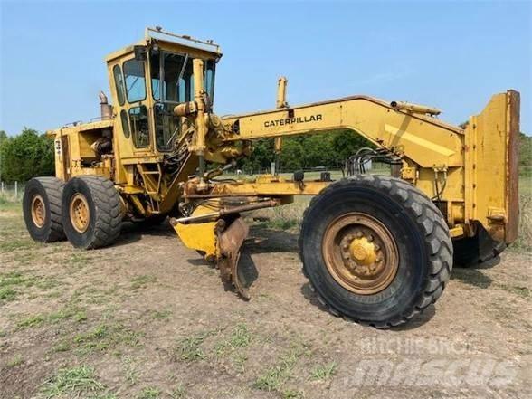 CAT 16G Niveleuse