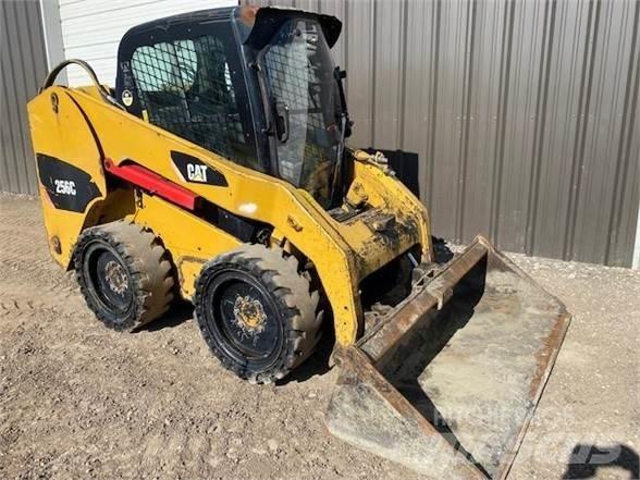 CAT 256C Chargeuse compacte