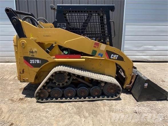CAT 257B2 Chargeuse compacte
