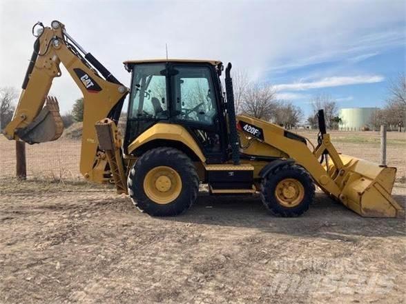 CAT 420F2 Tractopelle