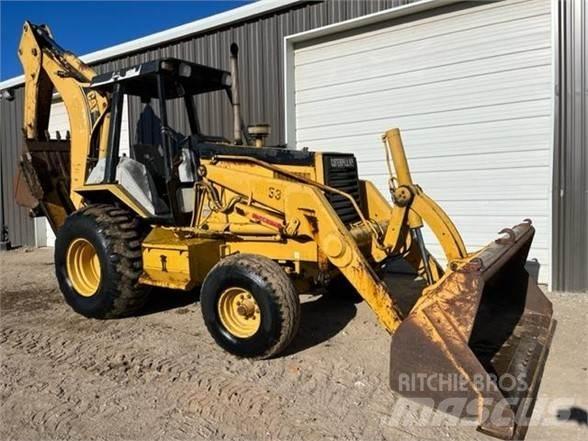 CAT 446B Tractopelle