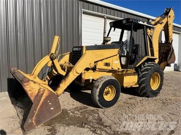 CAT 446B Tractopelle