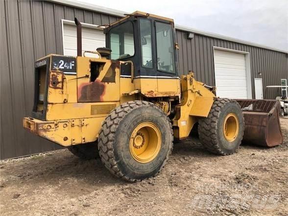 CAT 924F Chargeuse sur pneus