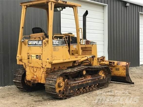 CAT D3C Bouteurs sur chenilles