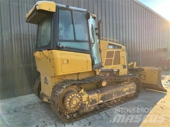 CAT D3K2 Bouteurs sur chenilles