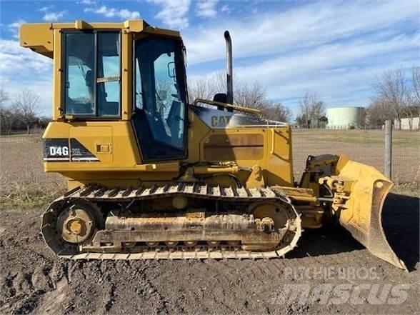 CAT D4G XL Bouteurs sur chenilles