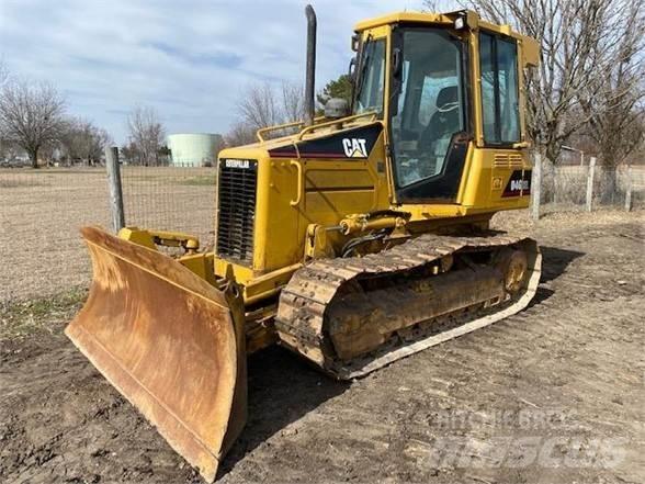 CAT D4G XL Bouteurs sur chenilles