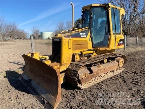 CAT D4G XL Bouteurs sur chenilles