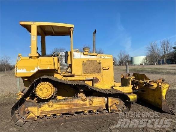 CAT D5M LGP Bouteurs sur chenilles