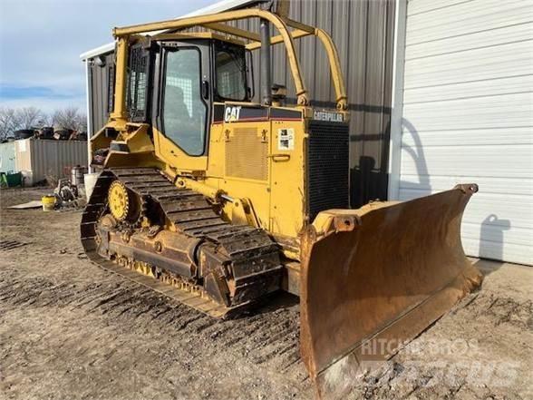 CAT D5M XL Bouteurs sur chenilles
