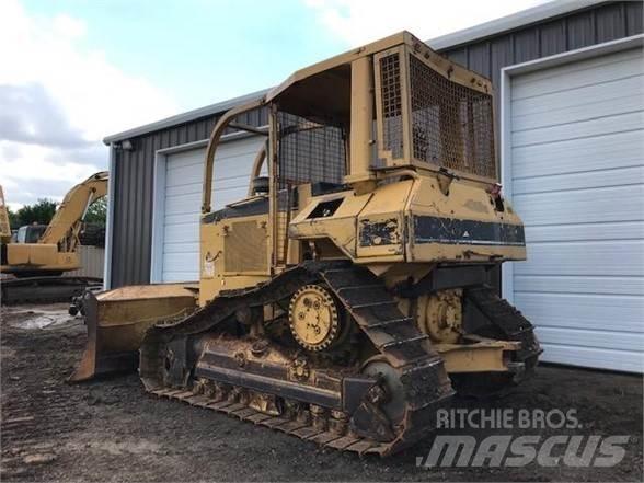 CAT D5M XL Bouteurs sur chenilles