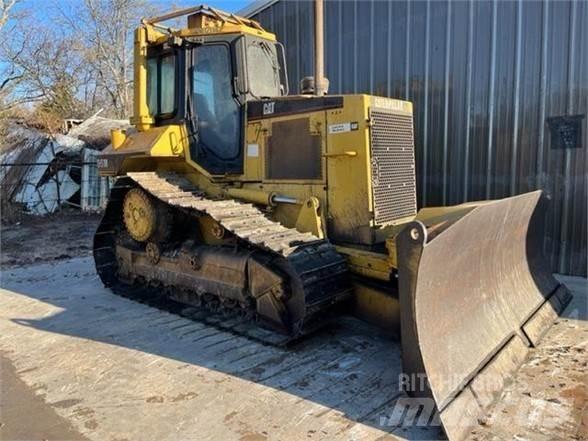 CAT D6M XL Bouteurs sur chenilles