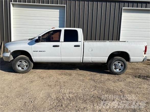 Dodge RAM 3500 Utilitaire benne