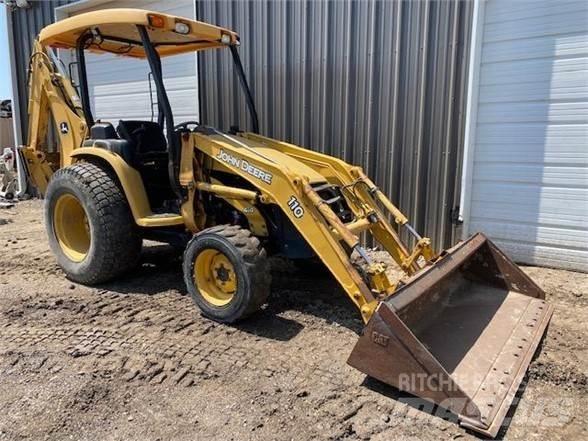 John Deere 110 Tractopelle