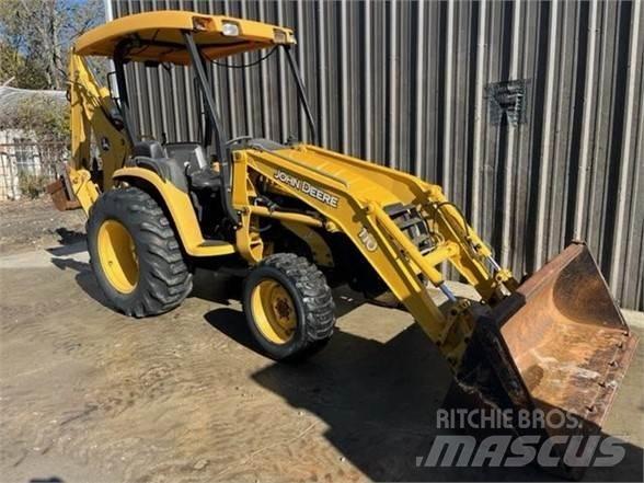 John Deere 110 Tractopelle