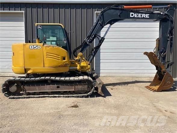 John Deere 85D Pelle sur chenilles