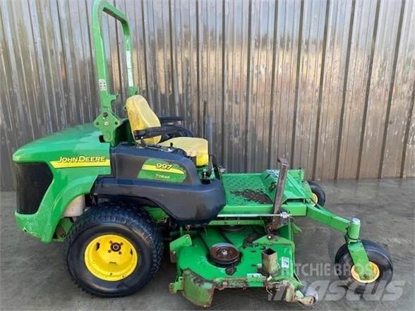 John Deere 997 Tondeuses à rayon de braquage zéro