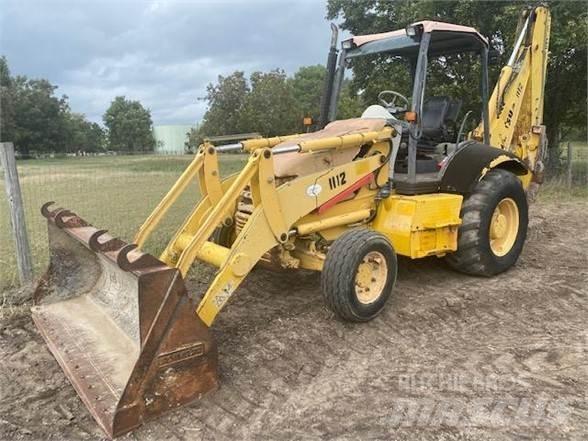 Komatsu WB140 Tractopelle