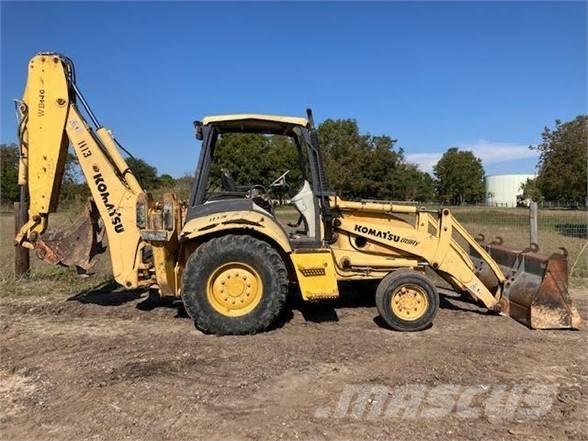 Komatsu WB140 Tractopelle